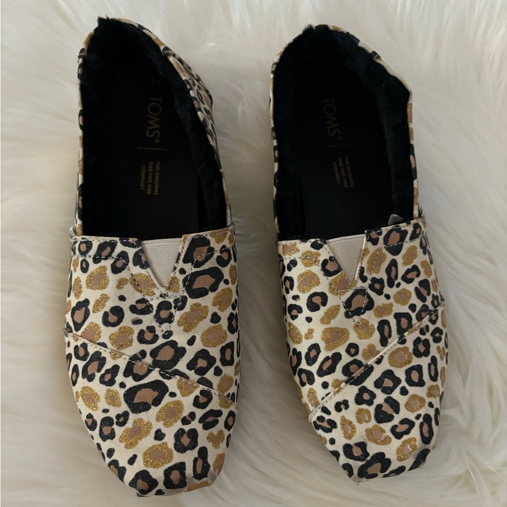 Toms leopard fur lined slip ons